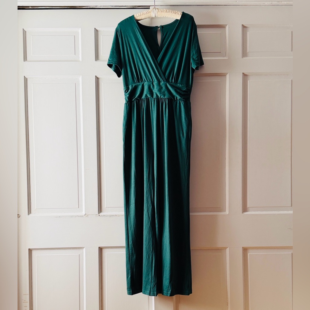 Lookboho Elegant Green Shortsleeve Jumpsuit Nwt
